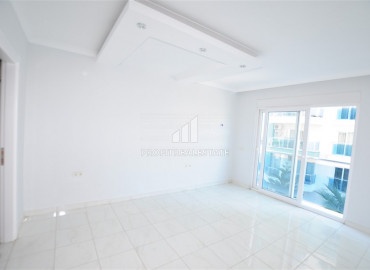 Apartment for a large family with two bedrooms, with a fine finish, close to the sea in Mahmutlar ID-8912 фото-10