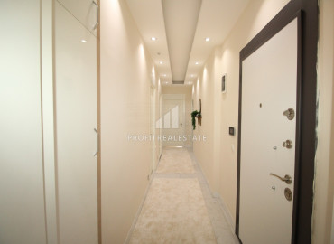 Выгодное предложение от собственника: четырехкомнатная квартира в Мерсине, в 250 метрах от моря в комплексе с инфраструктурой ID-8913 фото-9