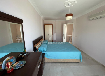 Двухуровневая квартира с тремя спальнями и панорамными видами, Махмутлар, Аланья, 210 м2 ID-8952 фото-10
