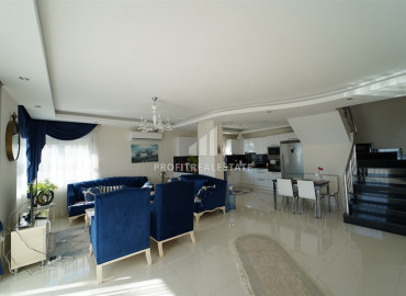 Furnished two-level apartment, with three bedrooms, 100 meters from the sea, Kestel, Alanya, 185 m2 ID-9004 фото-3