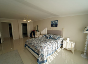 Furnished two-level apartment, with three bedrooms, 100 meters from the sea, Kestel, Alanya, 185 m2 ID-9004 фото-8