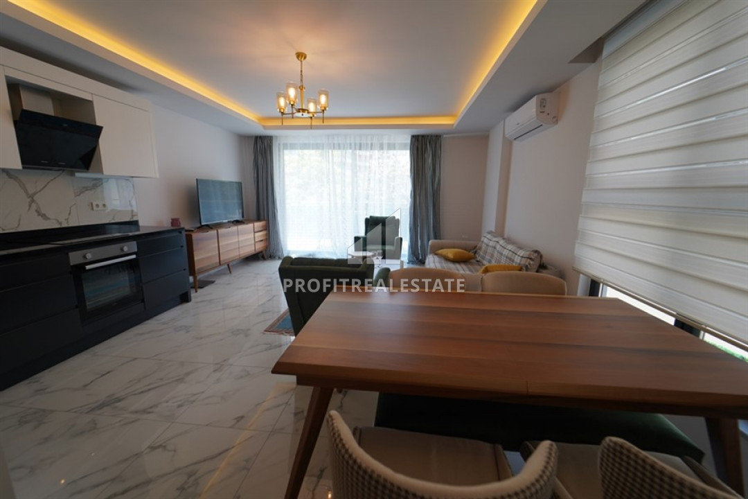 Меблированная трехкомнатная квартира в 500 метрах от пляжа Клеопатра, Аланья ID-9007 фото-2