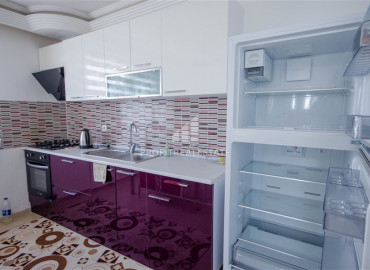 Two bedroom apartment, equipped with furniture and appliances, 250 meters from the sea, Mahmutlar, Alanya, 125 m2 ID-9018 фото-4