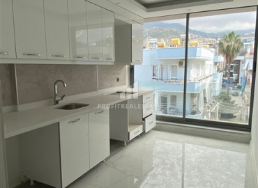 Новые апартаменты планировки 2+1, с отдельной кухней, в центре Аланьи и 150 метрах от моря, 104 м2 ID-9024 фото-3
