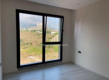 Трехкомнатная квартира с видом на горы, укомплектованная бытовой техникой, в резиденции 2021 года постройки, Махмутлар, Аланья ID-9043 фото-8