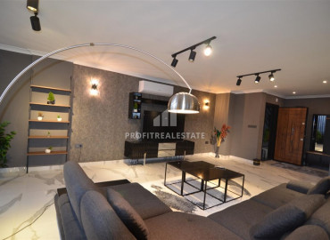 Элегантная дизайнерская квартира с двумя спальнями в доме городского типа в самом центре Алании ID-9061 фото-14