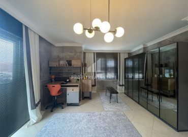 Stylish and very spacious duplex 3 + 1, in the center of Alanya, 280 m2 ID-9100 фото-10