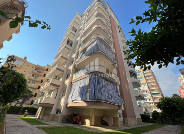 Furnished 1 + 1 apartment in a good building near the Tuesday market in Mahmutlar, 300m from the sea ID-9105 фото-1