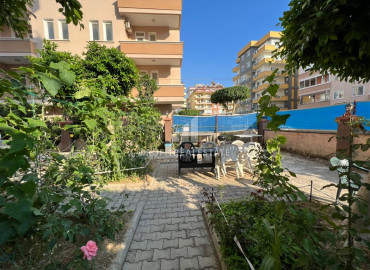 Furnished 1 + 1 apartment in a good building near the Tuesday market in Mahmutlar, 300m from the sea ID-9105 фото-4