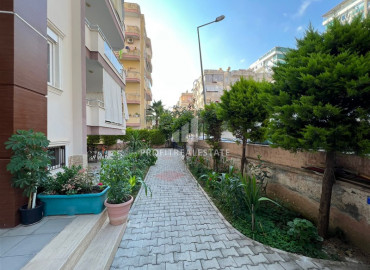Furnished 1 + 1 apartment in a good building near the Tuesday market in Mahmutlar, 300m from the sea ID-9105 фото-8