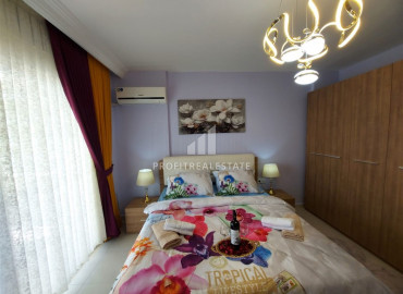 Готовая к проживанию, большая квартира с двумя спальнями в хорошем комплексе Махмутлара ID-9107 фото-9