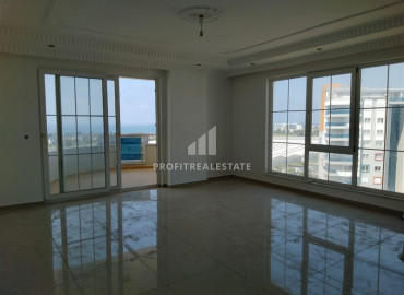 Large five-bedroom duplex with sea and mountain views, in a residence with facilities in Avsallar ID-9134 фото-5