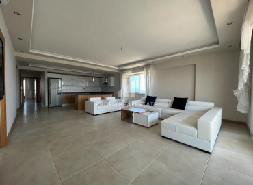Furnished view apartment 3 + 1 on a high floor, in Cesmeli, 100m from the coast ID-9158 фото-2