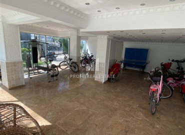 Двухкомнатная квартира с мебелью и бытовой техникой в комплексе с бассейном в центре Алании ID-9176 фото-9