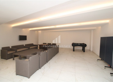 Spacious duplex 3 + 1 in a residence with a swimming pool on the main street of Mahmutlar ID-9231 фото-33}}