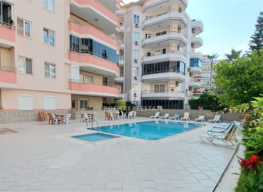 Three bedroom apartment with a separate kitchen on the first coastline in Mahmutlar ID-9249 фото-19}}