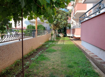 Three bedroom apartment with a separate kitchen on the first coastline in Mahmutlar ID-9249 фото-21