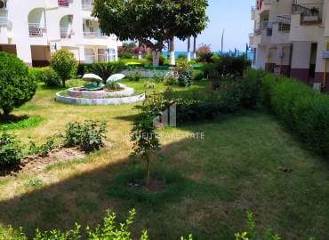 Furnished two bedroom apartment in Tece in a residence with a swimming pool, 50 meters from the sea ID-9266 фото-4