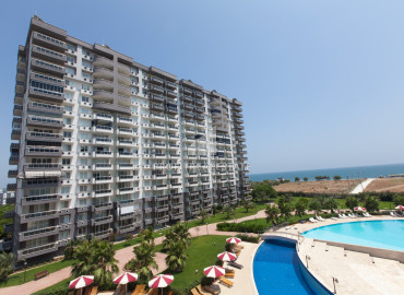 Apartment with two and three bedrooms on different floors in a luxury residence in Cesmeli, Mersin ID-9282 фото-1