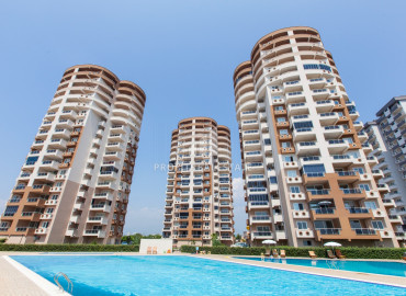 Two bedroom apartment of different sizes on different floors in a premium class residence in Cesmeli, Mersin ID-9285 фото-5}}