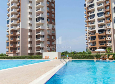 Two bedroom apartment of different sizes on different floors in a premium class residence in Cesmeli, Mersin ID-9285 фото-8}}
