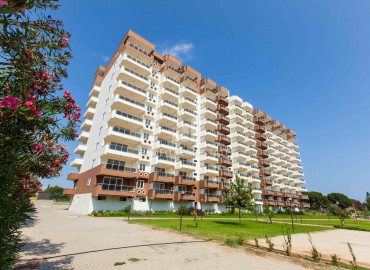 Трех- и четырехкомнатные квартиры в комплексе премиум класса в 150м от моря в районе Чешмели, Мерсин ID-9287 фото-13