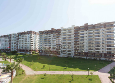 Трех- и четырехкомнатные квартиры в комплексе премиум класса в 150м от моря в районе Чешмели, Мерсин ID-9287 фото-16