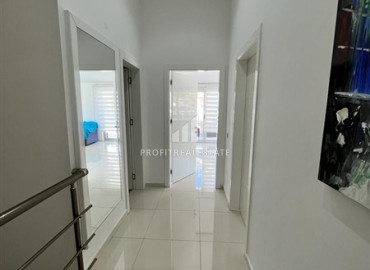 Furnished view duplex 3 + 1 in the heart of Alanya in a modern residence with facilities ID-9324 фото-14