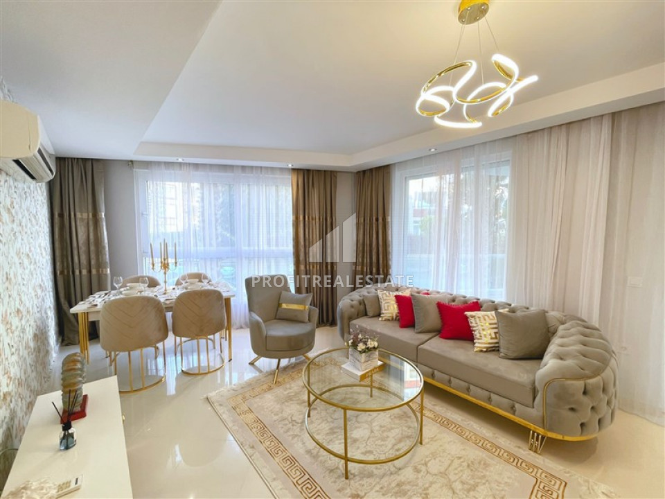 One-bedroom apartment with a designer interior 250 meters from the sea in Oba ID-9357 фото-1