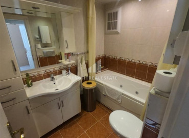 Two bedroom apartment, furnished and equipped, 100 meters from the sea, Mahmutlar, Alanya, 115 m2 ID-9366 фото-18