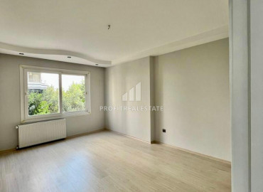 Great offer! Large apartment 4 + 1 with a separate kitchen in the center of Mezitli ID-9394 фото-16