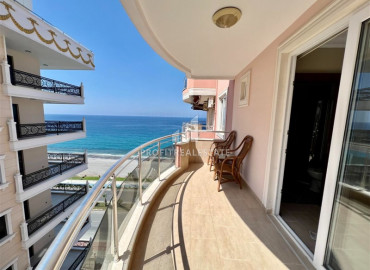 Large view apartment with two bedrooms on the first line in Mahmutlar ID-9396 фото-14