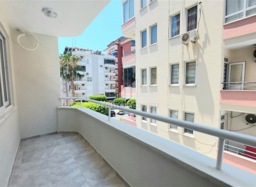 Renovated two bedroom apartment on the main street of Mahmutlar, 150 meters from the sea ID-9404 фото-18