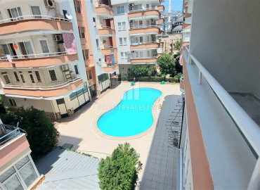 Renovated two bedroom apartment on the main street of Mahmutlar, 150 meters from the sea ID-9404 фото-20