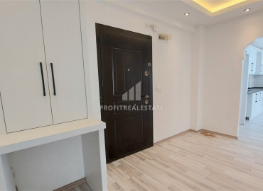 Renovated two bedroom apartment on the main street of Mahmutlar, 150 meters from the sea ID-9404 фото-24