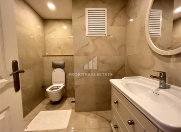 Duplex 3 + 1, with furniture and appliances, on the first coastline, Mahmutlar, Alanya, 250 m2 ID-9411 фото-18