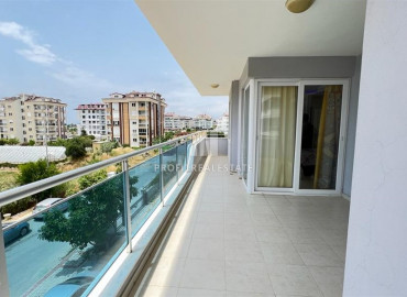 Spacious two bedroom apartment 250m from the sea on the main street in Kestel ID-9414 фото-30}}
