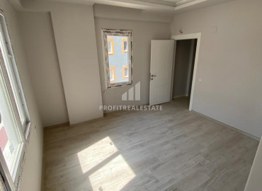 Two bedroom apartment, 120m², in a new residence 500 meters from the sea in the area of Mersin - Tece ID-9433 фото-13}}
