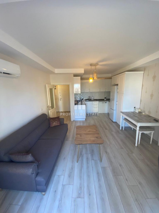 Spacious apartment 1 + 1 with mountain views in the center of Mezitli, Mersin ID-9435 фото-2