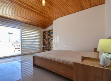 Меблированный дуплекс с двумя спальнями в самом центре Алании, в 300 метрах от пляжа Клеопатры ID-9444 фото-11