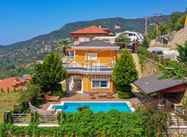 Detached villa 4 + 1, 420m² with its own facilities and land in the mountainous region of Alanya Tepe. ID-9467 фото-1