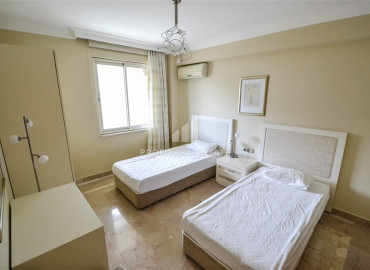 Меблированная трехкомнатная квартира в Каргыджаке в знаменитом комплексе - Gold City ID-9477 фото-10