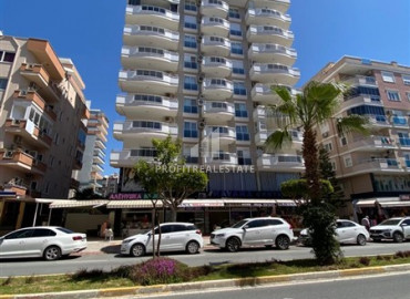 Furnished apartment 1 + 1 in Mahmutlar, with an excellent location, 100m from the sea 370x270 }}