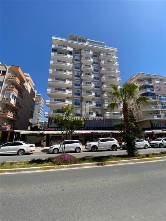 Furnished apartment 1 + 1 in Mahmutlar, with an excellent location, 100m from the sea ID-9481 фото-1