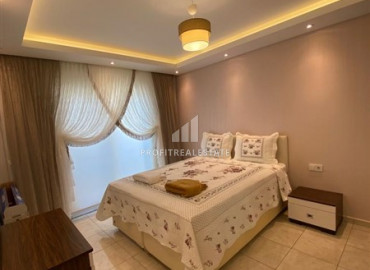 Furnished apartment 1 + 1 in Mahmutlar, with an excellent location, 100m from the sea ID-9481 фото-8