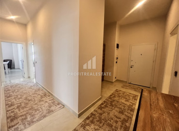 Furnished two bedroom apartment with a separate kitchen in a premium residence in Mahmutlar ID-9485 фото-8