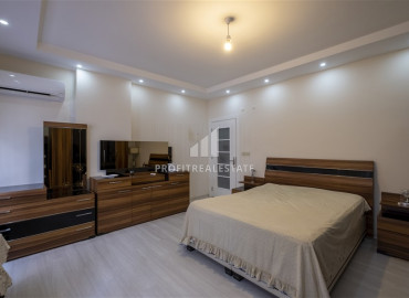 Меблированная квартира с двумя спальнями в доме городского типа в центре Алании ID-9513 фото-8