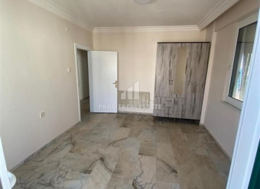 Renovated furnished apartment 2 + 1 in a cozy residence on the first coastline in Mahmutlar ID-9551 фото-12