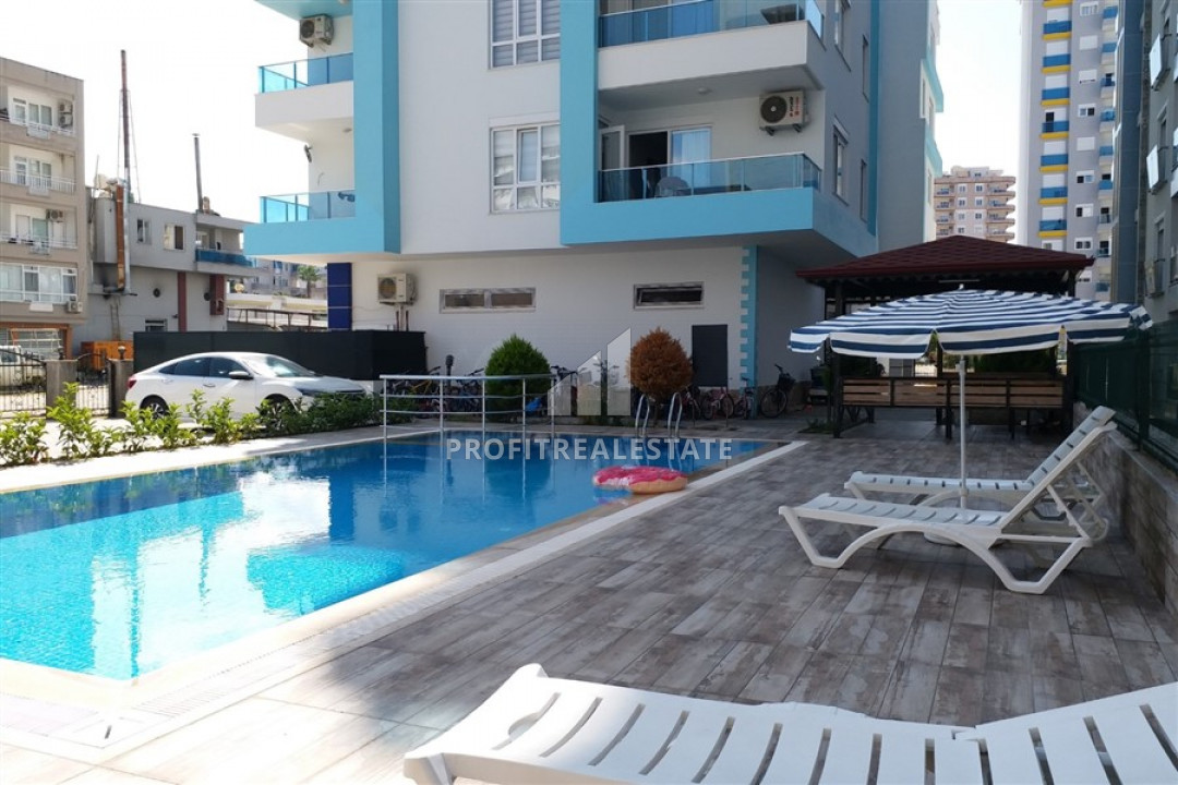 Spacious duplex 4 + 1 with designer interior in the center of Mahmutlar, 350 meters from the sea ID-9618 фото-1