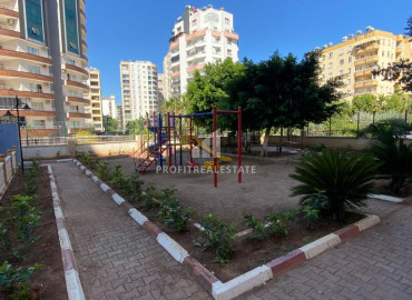 Great offer! Large apartment 3 + 1 with a separate kitchen in the center of the Mezitli district, Soli microdistrict ID-9636 фото-25